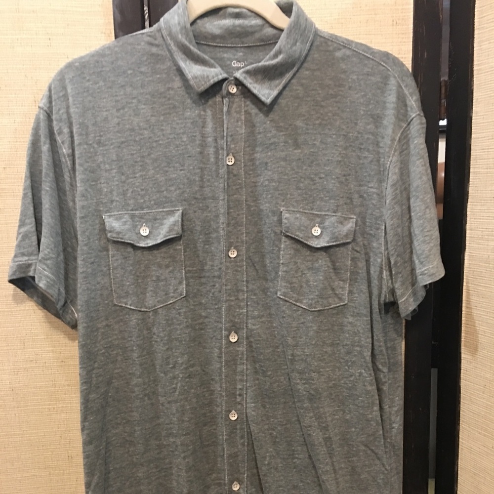 Gap Vintage Shirt Sleeve Button Down Shirt
